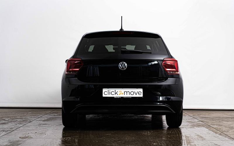 VOLKSWAGEN Polo VOLKSWAGEN Polo