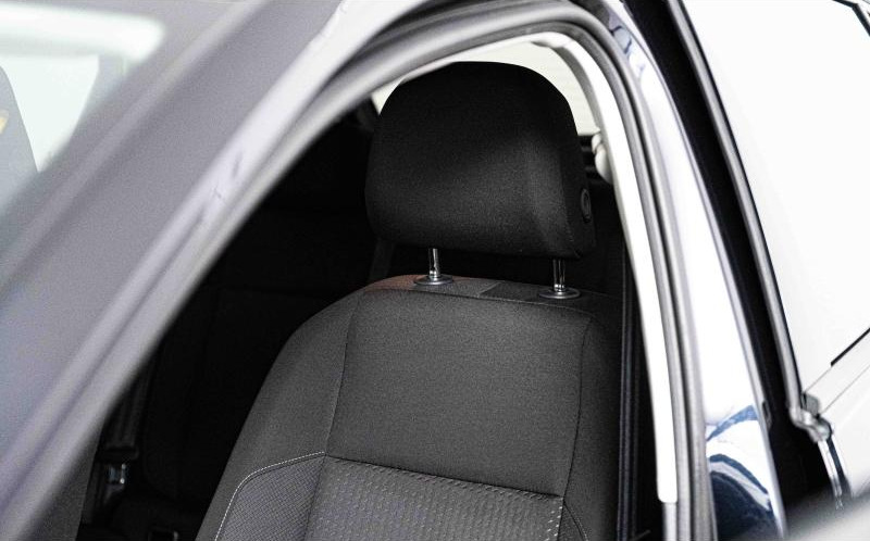 VOLKSWAGEN Polo VOLKSWAGEN Polo