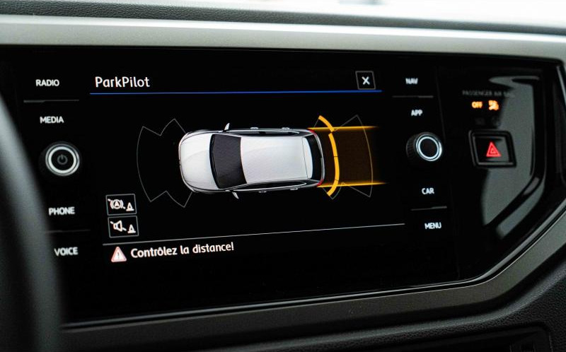 VOLKSWAGEN Polo VOLKSWAGEN Polo