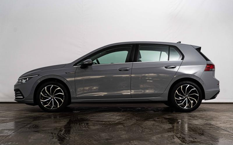 VOLKSWAGEN Golf VOLKSWAGEN Golf