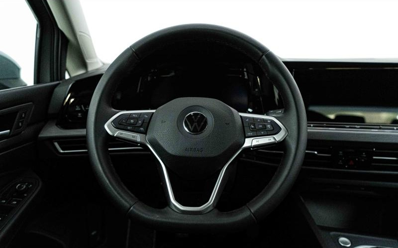 VOLKSWAGEN Golf VOLKSWAGEN Golf