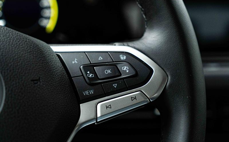 VOLKSWAGEN Golf VOLKSWAGEN Golf
