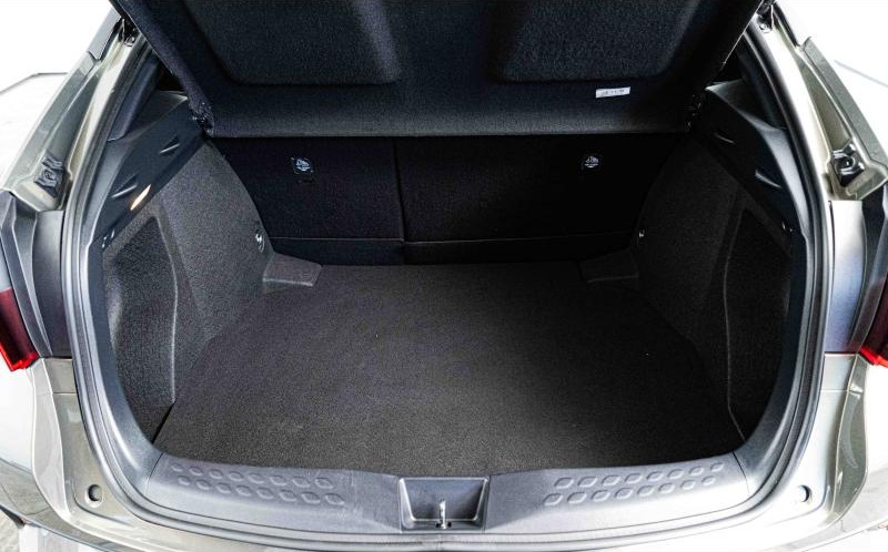 TOYOTA C-HR TOYOTA C-HR