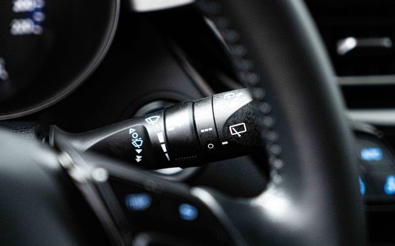 TOYOTA C-HR TOYOTA C-HR