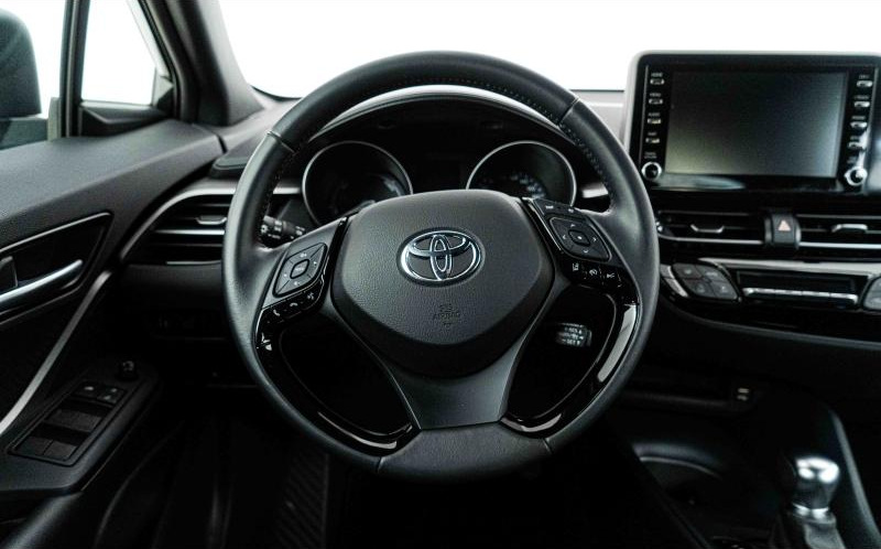 TOYOTA C-HR TOYOTA C-HR