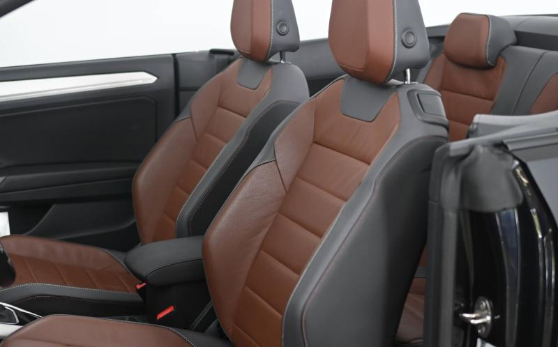 VOLKSWAGEN T-Roc Cabriolet VOLKSWAGEN T-Roc Cabriolet