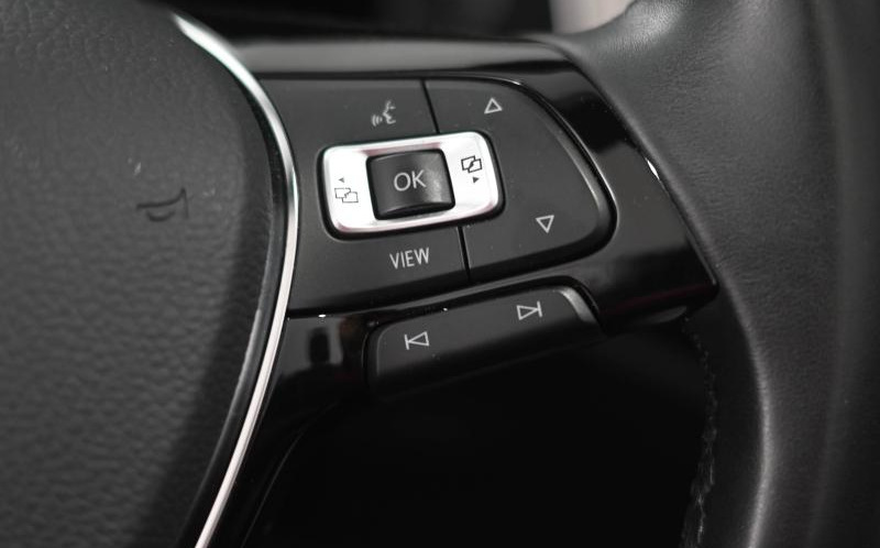 VOLKSWAGEN T-Roc Cabriolet VOLKSWAGEN T-Roc Cabriolet