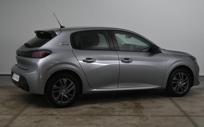 PEUGEOT 208 PEUGEOT 208