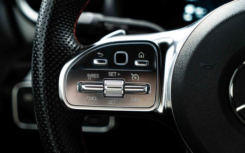 MERCEDES-BENZ CLA Shooting Brake