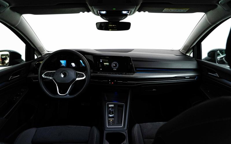 VOLKSWAGEN Golf VOLKSWAGEN Golf