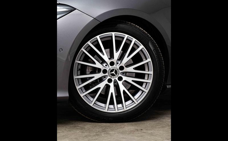 MERCEDES-BENZ CLA Shooting Brake MERCEDES-BENZ CLA Shooting Brake