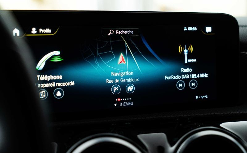 MERCEDES-BENZ CLA Shooting Brake MERCEDES-BENZ CLA Shooting Brake