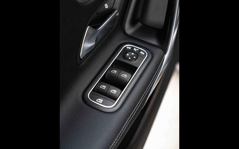 MERCEDES-BENZ CLA Shooting Brake MERCEDES-BENZ CLA Shooting Brake