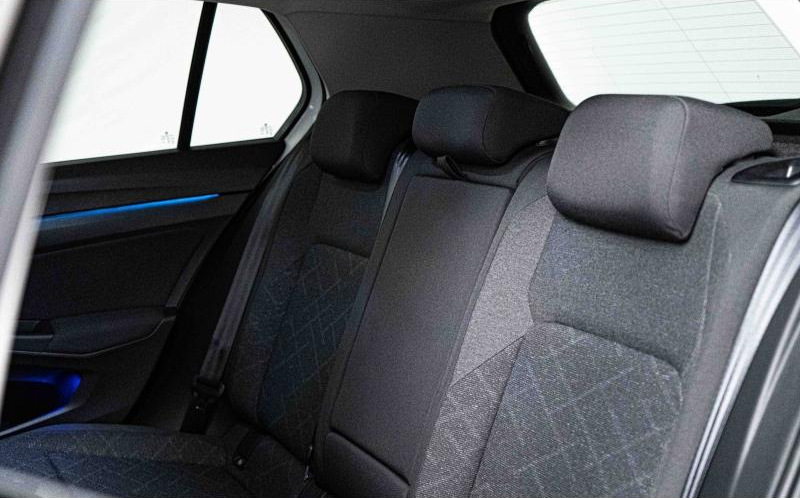 VOLKSWAGEN Golf VOLKSWAGEN Golf