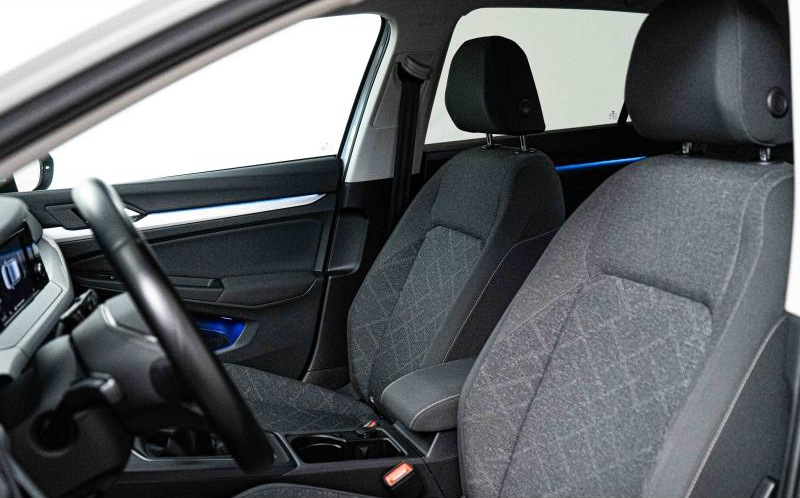 VOLKSWAGEN Golf VOLKSWAGEN Golf