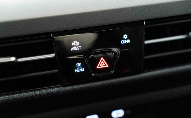 VOLKSWAGEN Golf VOLKSWAGEN Golf