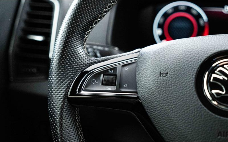 SKODA Karoq SKODA Karoq