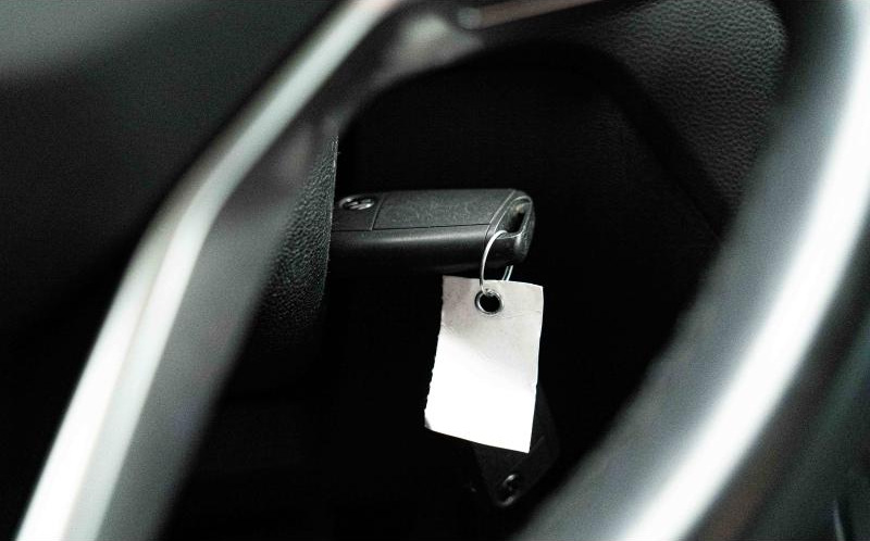 VOLKSWAGEN Tiguan VOLKSWAGEN Tiguan