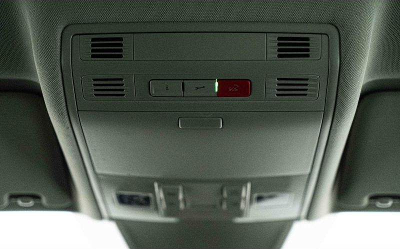 VOLKSWAGEN Tiguan VOLKSWAGEN Tiguan