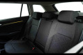 VOLKSWAGEN Golf SW