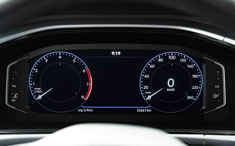 VOLKSWAGEN T-Roc VOLKSWAGEN T-Roc