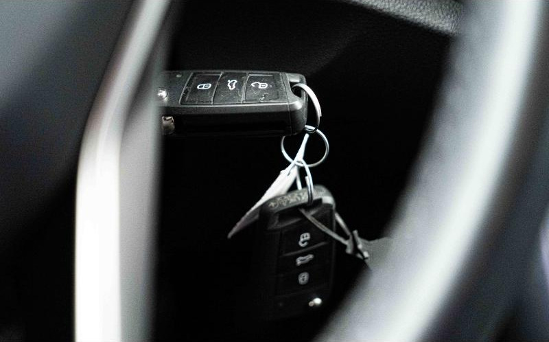 VOLKSWAGEN T-Roc VOLKSWAGEN T-Roc