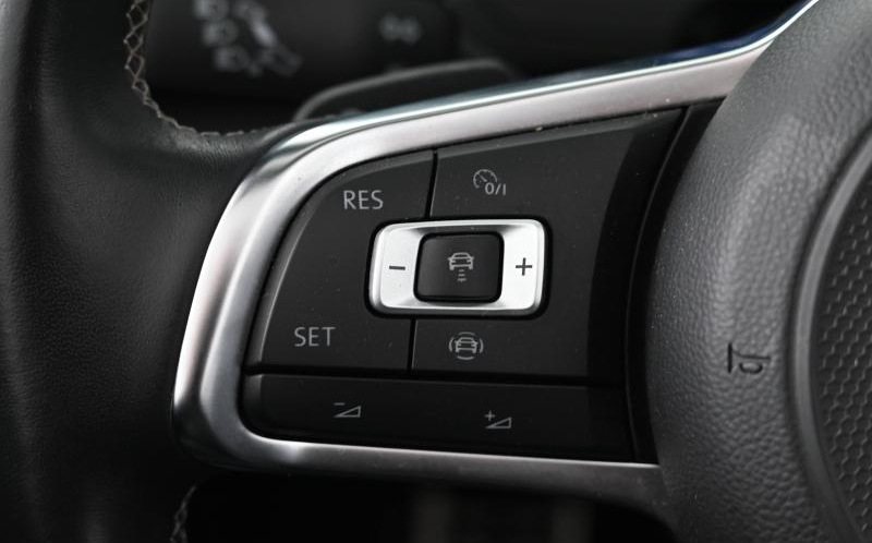 VOLKSWAGEN T-Roc Cabriolet