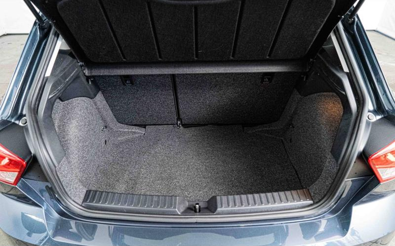SEAT Ibiza SEAT Ibiza