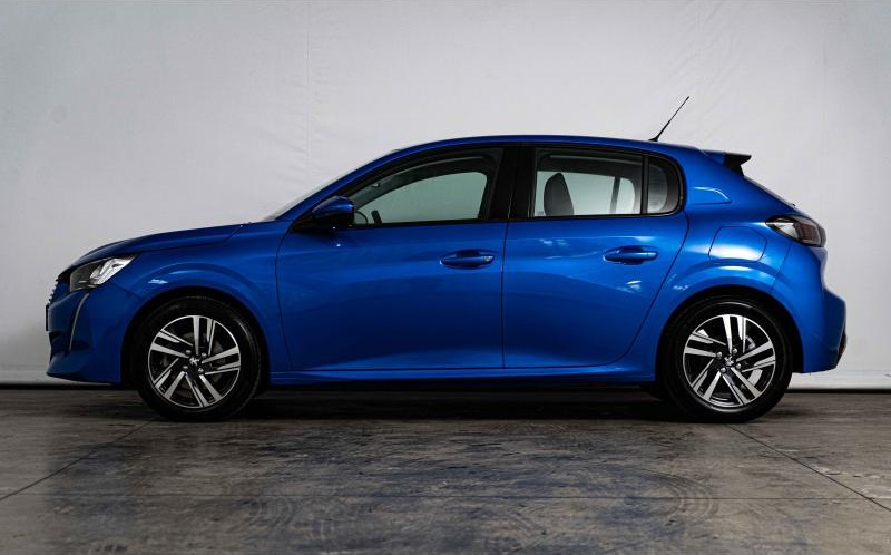 PEUGEOT 208 PEUGEOT 208