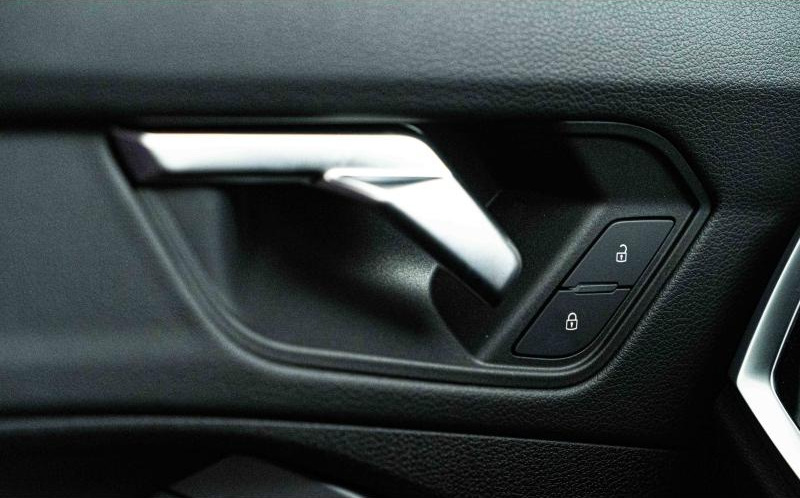 AUDI Q3 AUDI Q3