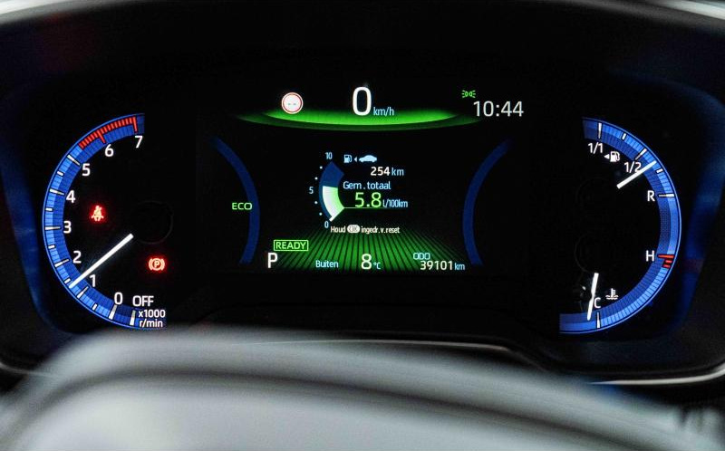 TOYOTA Corolla Touring Spt