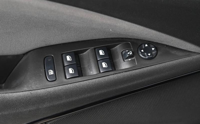 OPEL Crossland X OPEL Crossland X