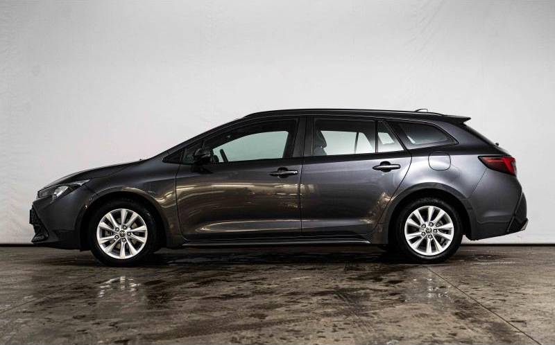 TOYOTA Corolla Touring Spt