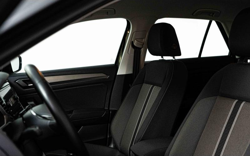 VOLKSWAGEN T-Roc VOLKSWAGEN T-Roc