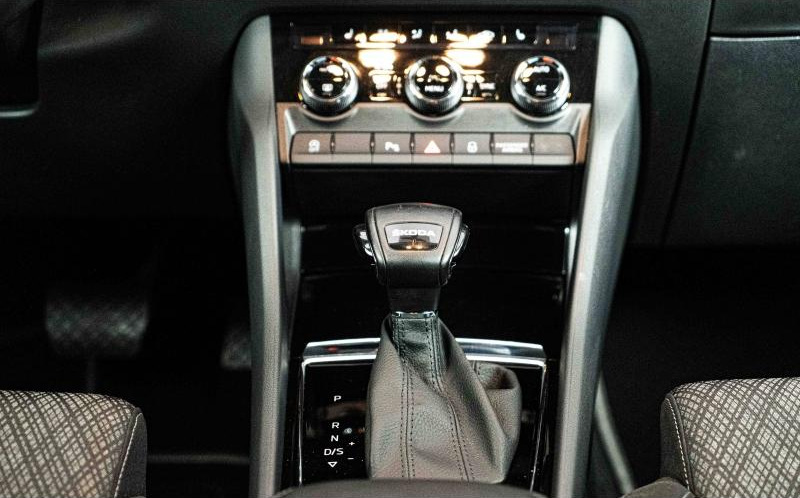 SKODA Karoq SKODA Karoq