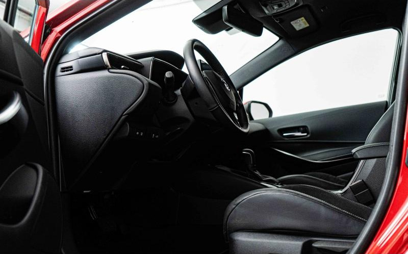 TOYOTA Corolla Touring Spt