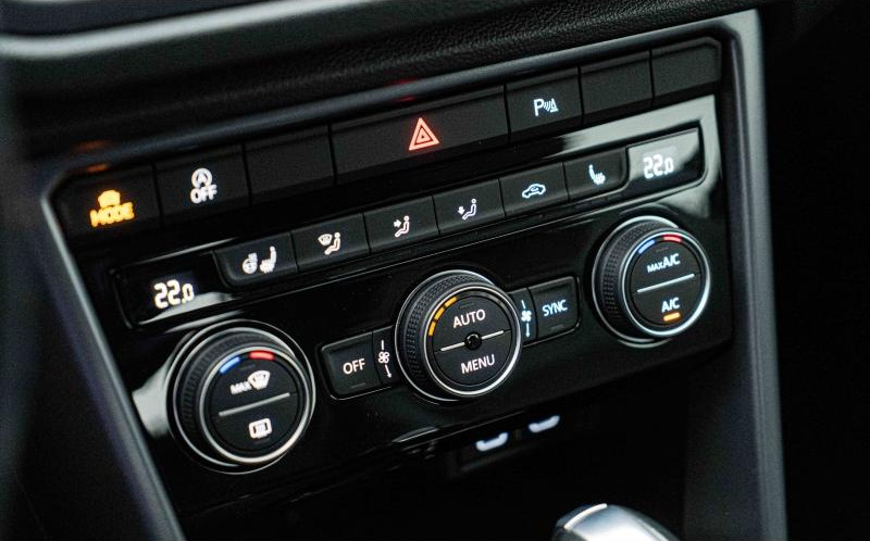 VOLKSWAGEN T-Roc Cabriolet