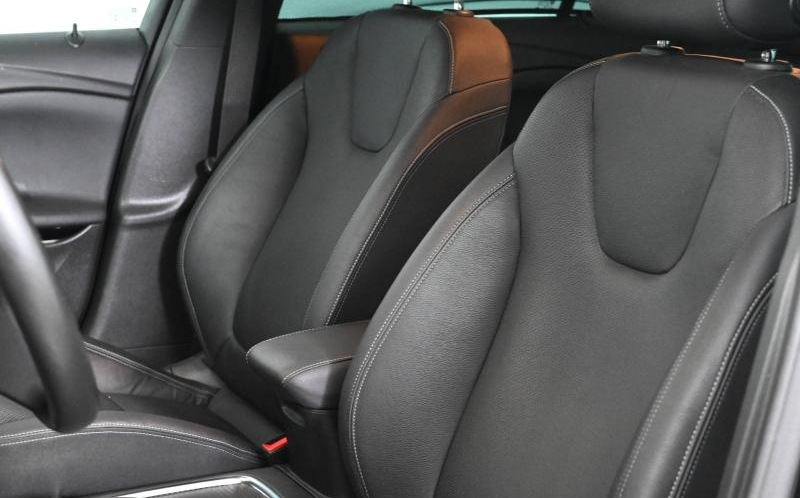 OPEL Astra Sports Tourer OPEL Astra Sports Tourer