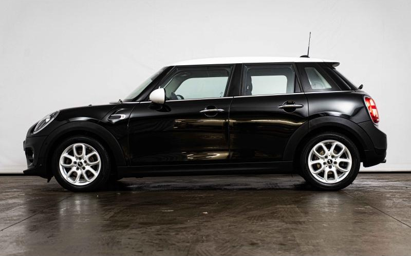 MINI Mini 5 Portes MINI Mini 5 Portes
