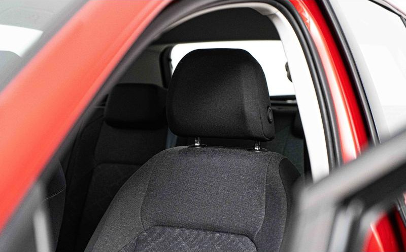 VOLKSWAGEN Golf VOLKSWAGEN Golf