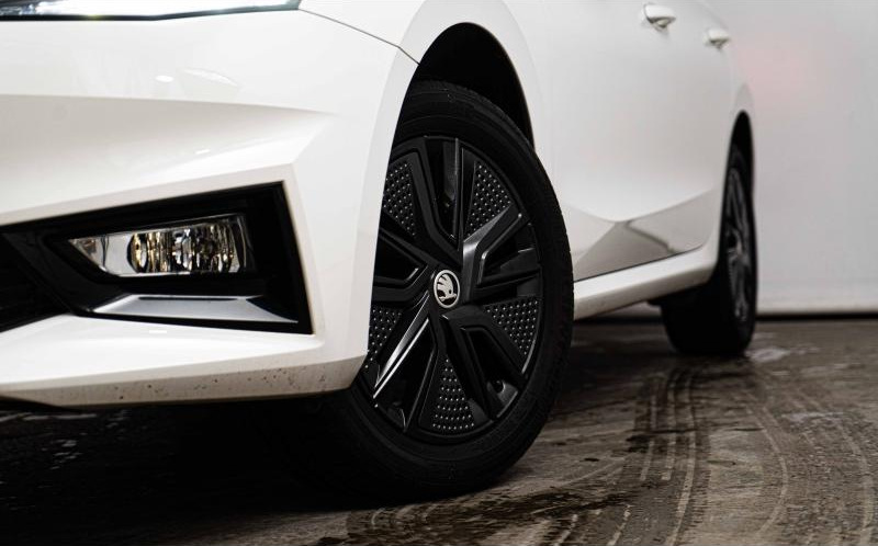 SKODA Fabia SKODA Fabia