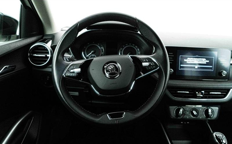 SKODA Fabia SKODA Fabia