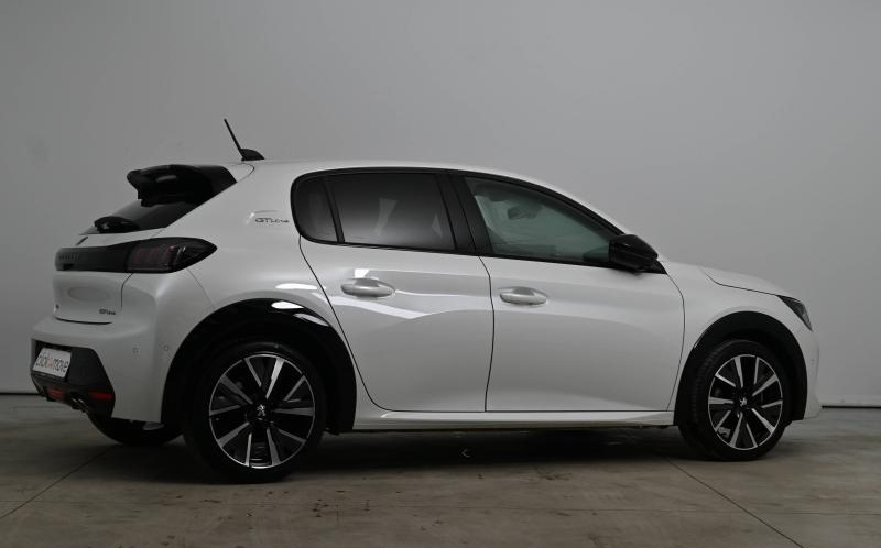 PEUGEOT 208 PEUGEOT 208