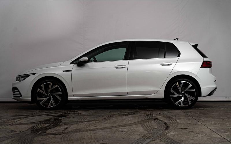 VOLKSWAGEN Golf VOLKSWAGEN Golf