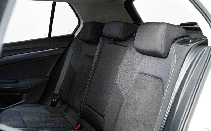 VOLKSWAGEN Golf VOLKSWAGEN Golf