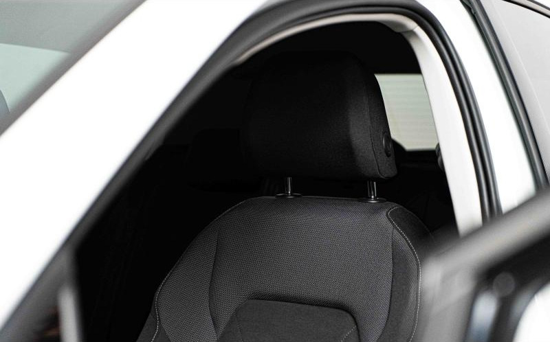 VOLKSWAGEN Golf VOLKSWAGEN Golf