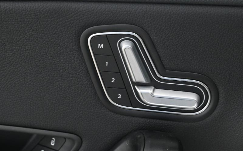 MERCEDES-BENZ Classe A MERCEDES-BENZ Classe A