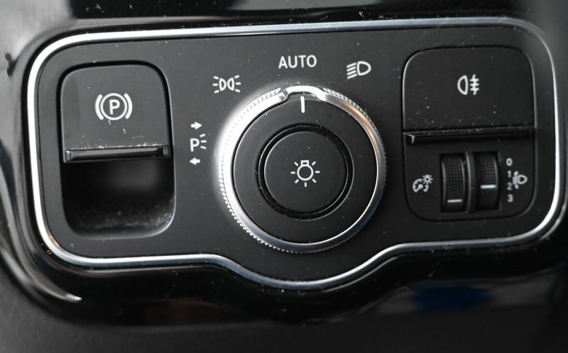 MERCEDES-BENZ Classe A MERCEDES-BENZ Classe A