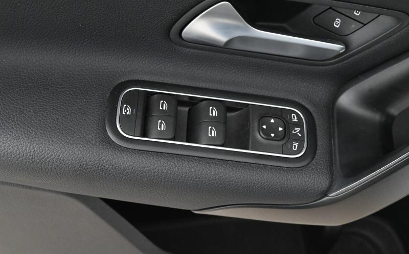 MERCEDES-BENZ Classe A MERCEDES-BENZ Classe A