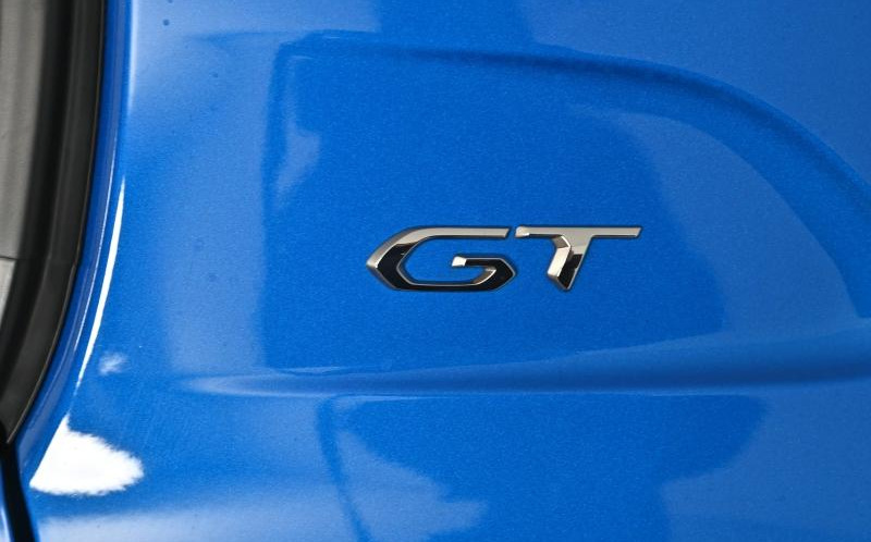 PEUGEOT 208 PEUGEOT 208